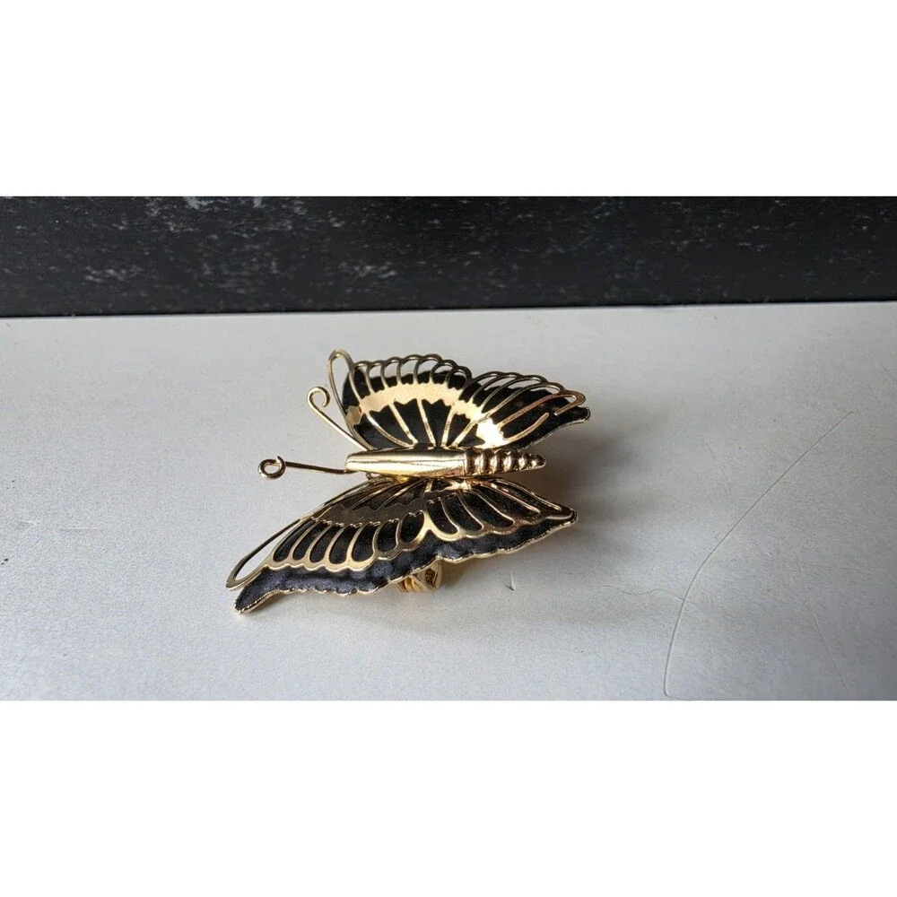 Black And Gold Tone Metal Butterfly Brooch Vintage Costume Jewelry